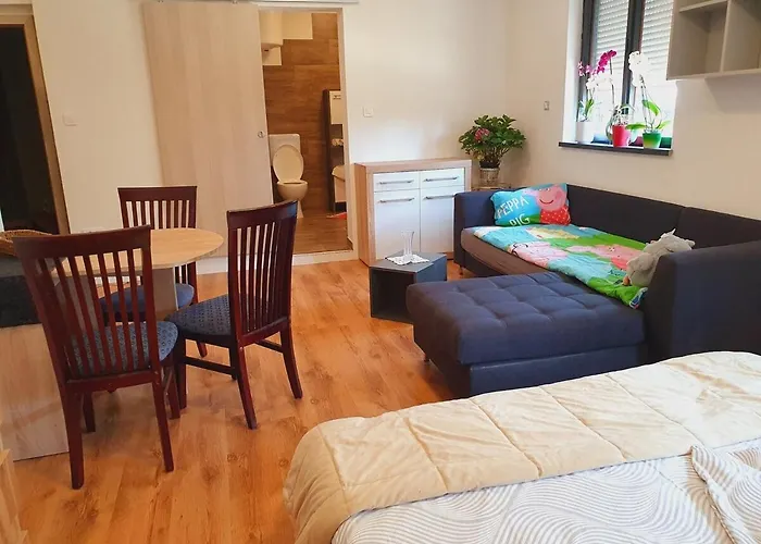 Dea's アパート イゾラ